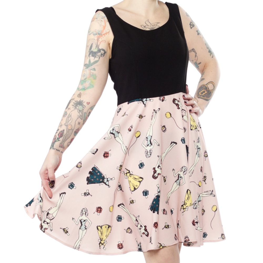 Pin-Up Girl Snak Parlor Fit and Flare Dress XSmall